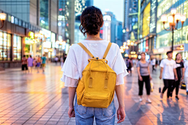明年消費(fèi)市場(chǎng)總體態(tài)勢(shì)如何？企業(yè)對(duì)此有哪些啟示？