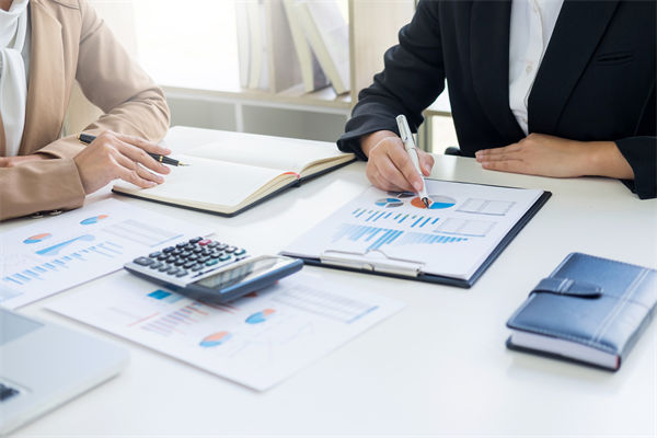 如何構(gòu)建以預(yù)算為核心的企業(yè)文化，促進(jìn)全員參與？