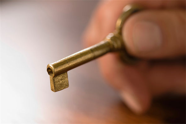 企業(yè)績效持續(xù)低迷，績效咨詢?nèi)绾沃崿F(xiàn)觸底反彈？