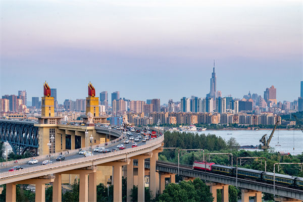 年度目標(biāo)總落空，南京年度經(jīng)營(yíng)計(jì)劃咨詢公司如何精準(zhǔn)規(guī)劃增長(zhǎng)路線？