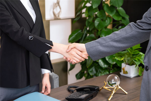 企業(yè)文化空洞無(wú)實(shí)效，如何讓價(jià)值觀真正落地生根？